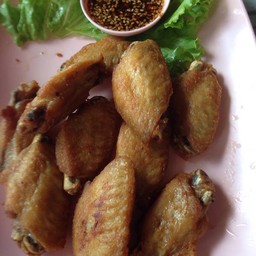 ปีกไก่ทอด