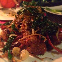Deep Fried Soft Shelled Crabs With Pepper Sauce