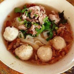ก๋วยเตี๋ยวเส้นเปียก