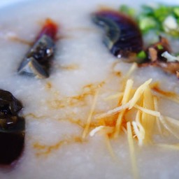 โจ๊ก บ้านท่อ ถนนคันคลองชลประทาน
