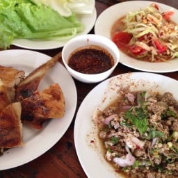 ไก่ย่างเลิศทิพย์