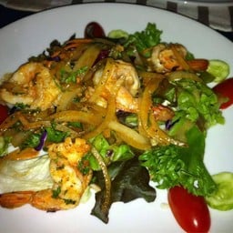 สลัดกุ้งคอกเทล