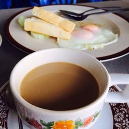 กาแฟร้อนอาหารเช้า