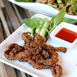 หมูคลุกฝุ่น 100฿ กรอบนอกนุ่มในดีครับ