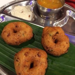 Sriganesha Restaurant Sukhumvit Suite