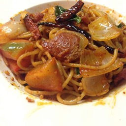 สปาเก็ตตี้พริกกระเทียมเบคอน