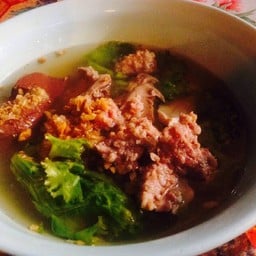 เกาเหลาเลือดหมูเที่ยงคืน