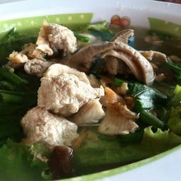 ต้มเลือดหมูข้างทาง