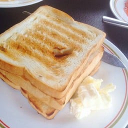 รับซักแผ่นไหมครับ