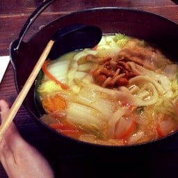 เทียบกับมือ ใหญ่ไหมคะ