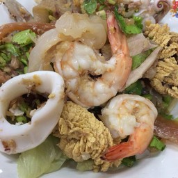ข้าวต้มปลาลุงหนวด ศรีราชา