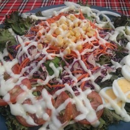 สลัด Maca Punto