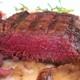 เนื้อมีเดียมเวลที่นุ่มเกินคาด