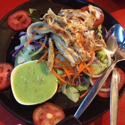 ยำซี๊ดส์ไก่