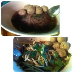 ก๋วยเตี๋ยวแชมป์ (หน้าตลาดโต้รุ่ง)