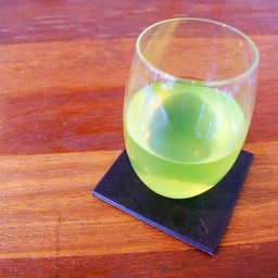 น้ำใบเตย