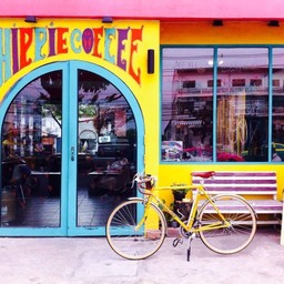 หน้าร้าน hippie coffee คับผม