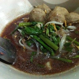 ก๋วยเตี๋ยววังชโอน (พี่น้อย)