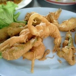 กุ้งชุบแป้งทอด