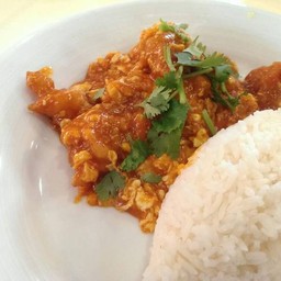 ข้าวไข่หมกซอสไก่กรอบ