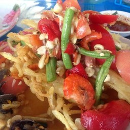 ส้มตำทอด ต้มแซ่บ