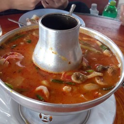 ต้มยำรวมมิตร