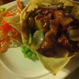 ไก่ผัดเม็ดมะม่วง