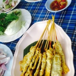 หมูสะเต๊ะ 