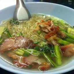 บะหมี่หมูแดง