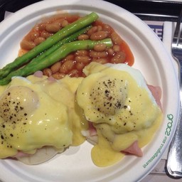 Eggs Benedict
