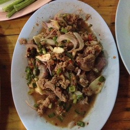 ลาบเป็ด (อร่อยดีเป็นชิ้นๆเลยไม่สับ)