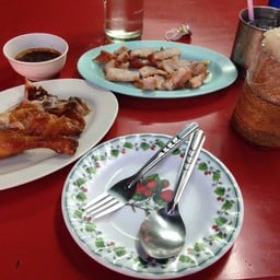 ร้านลาภบุญมี