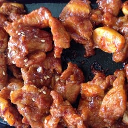 อร่อยคะ หมูนี่มาเป็นกระทะร้อนคะ