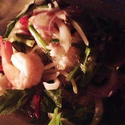 ยำวุ้นเส้นรวมมิตร