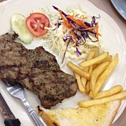 สเต็กหมูพริกไทยดำ