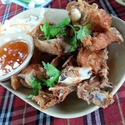 ไก่บ้านทอดน้ำปลา