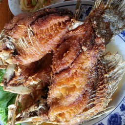 ปลากระพงทอดน้ำปล่
