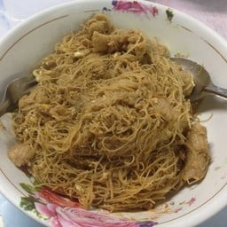 ราดหน้ายอดผักนายเคี้ยงเอ็มไพร์ วชิรธรรมสาธิต