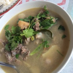 ต้มยำไก่น้ำใส