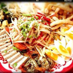ส้มตำถาด