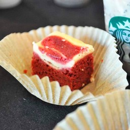 Starbucks Pharmax