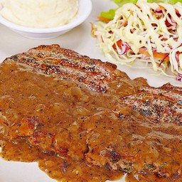 สเต็กหมูบราวน์ซอส