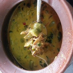 แกงเขียวหวานเนื้อ เนื้อนุ่มๆ ทายกับขนมจีนยิ่งอร่อย