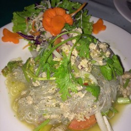 ยำวุ้นเส้น
