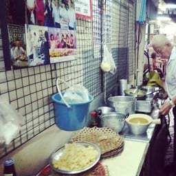 หูฉลามสกาล่าปิ่นเกล้า สำเพ็ง