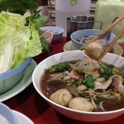 ก๋วยเตี๋ยววังชะโอน ( สูตรกำแพงเพชร )