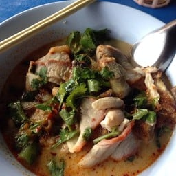 บะหมี่ทะเล ต้มยำ