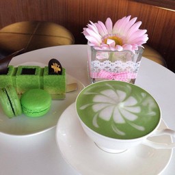 ชาเขียวร้อนๆเหมาะกับเช้าสดใส