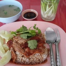 กวงตัง ถนนศรีนวล