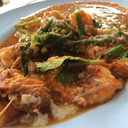 กุ้งผัดผงกะหรี่